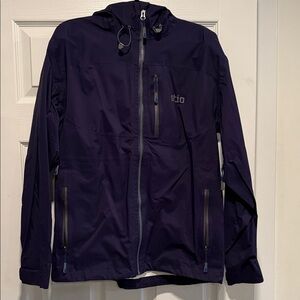Stio Men's Deep Blue Raincoat